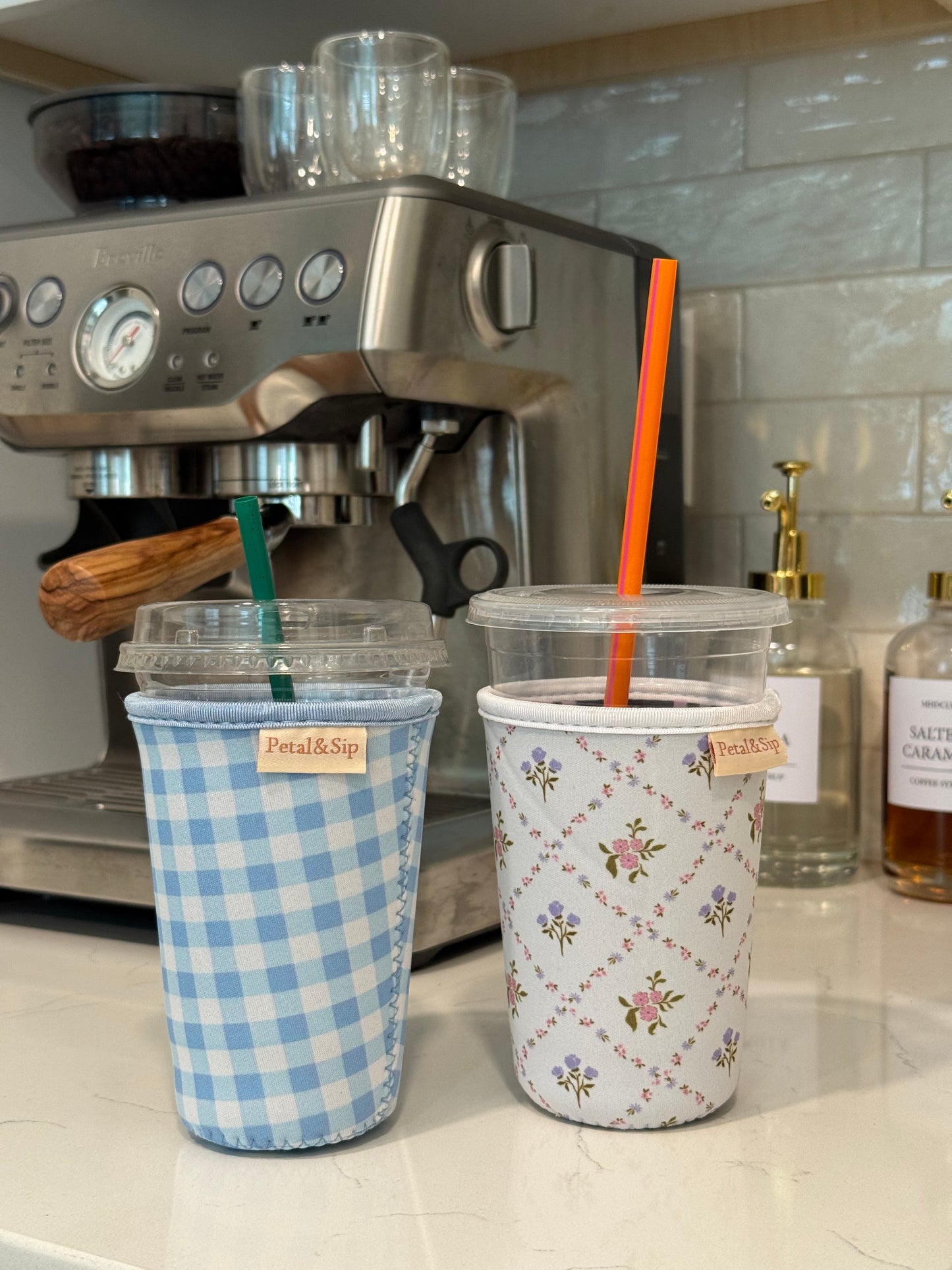 Iced Coffee Sleeve (Cottage Gingham)