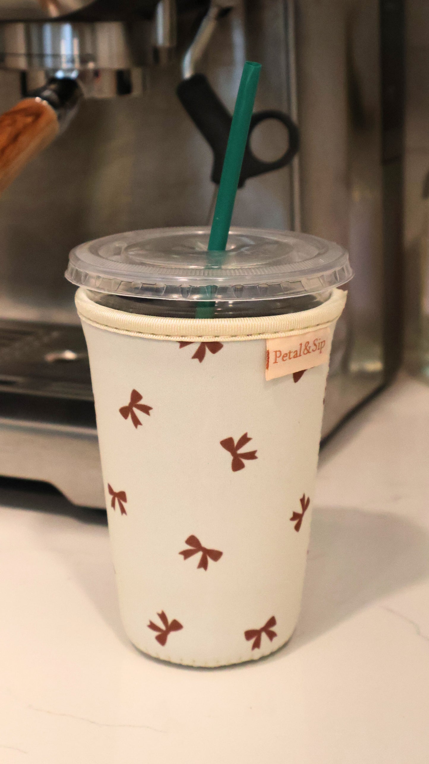 Iced Coffee Sleeve (Sunday Bows)